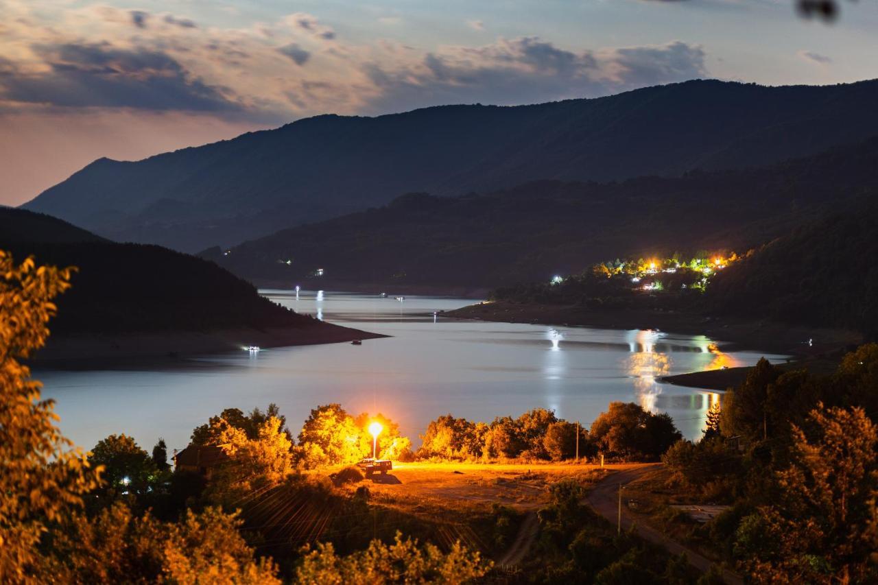 Vila Nemir Zavojsko Jezero Pirot Exteriör bild
